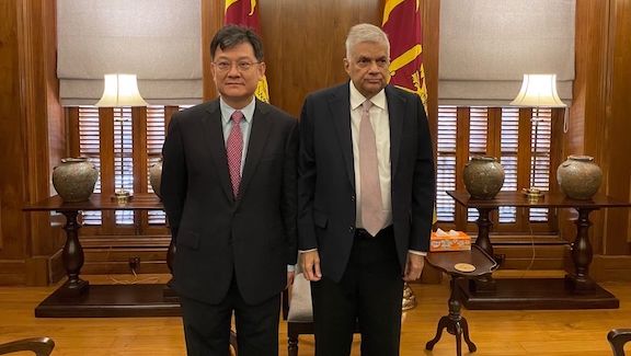 ADB Vice-President Meets Sri Lanka President and Discusses Future Assistance